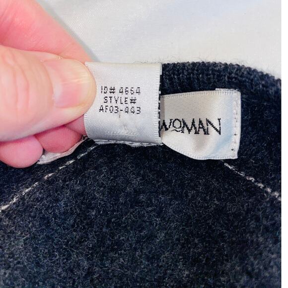 August Max Woman 100% Wool Sequin Snowflake Sweater - Full Zip - Women's Size 2X - Picture 11 of 11